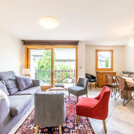 3-bedroom Flat In The Centre Apartman Chamonix