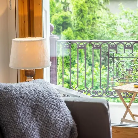 3-bedroom Flat In The Centre Chamonix Mont Blanc